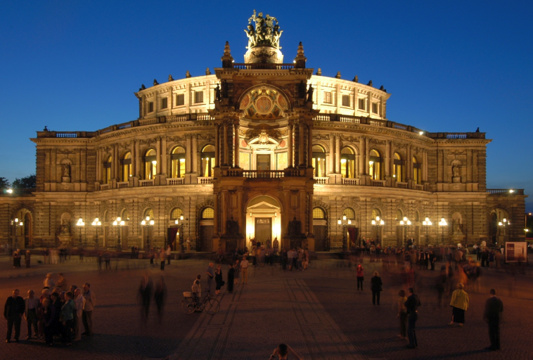 Dresden De Sempre Opera